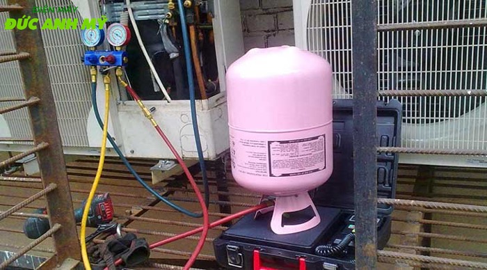 Giá bơm gas máy lạnh r410a Giá bơm gas máy lạnh r410a