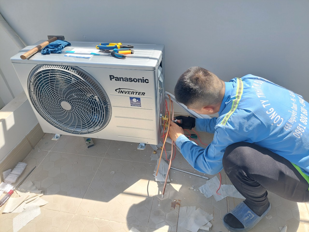 Dịch vụ lắp đặt máy lạnh giá rẻ uy tín và chuyên nghiệp tại TPHCM Dịch vụ lắp đặt máy lạnh giá rẻ uy tín và chuyên nghiệp tại TPHCM