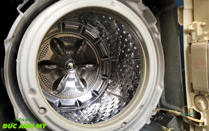 máy giặt kêu lạch cạch máy giặt kêu lạch cạch