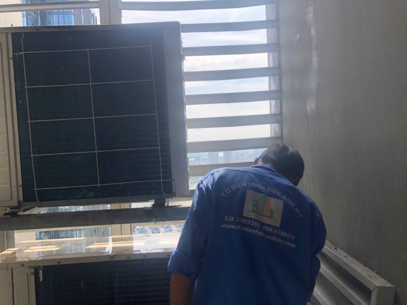 Sửa chữa các hư hỏng quạt máy lạnh Sửa chữa các hư hỏng quạt máy lạnh