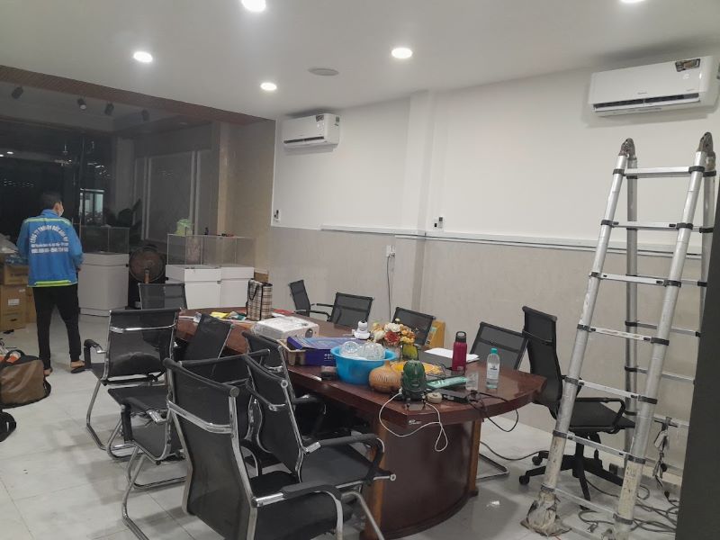 Sửa chữa máy lạnh nhà hàng quận Tân Bình Sửa chữa máy lạnh nhà hàng quận Tân Bình