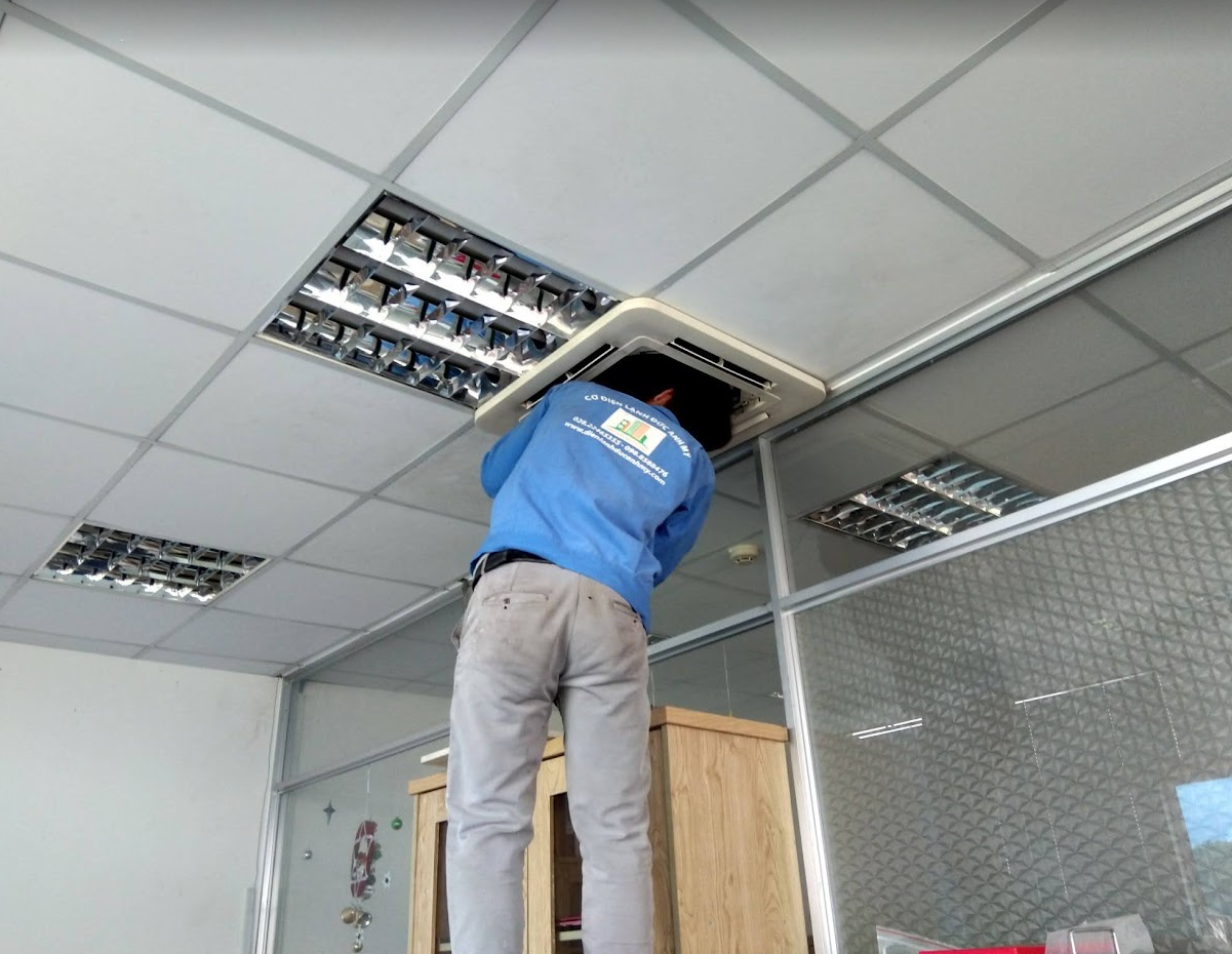 sửa chữa máy lạnh Quận Bình Thạnh sửa chữa máy lạnh Quận Bình Thạnh