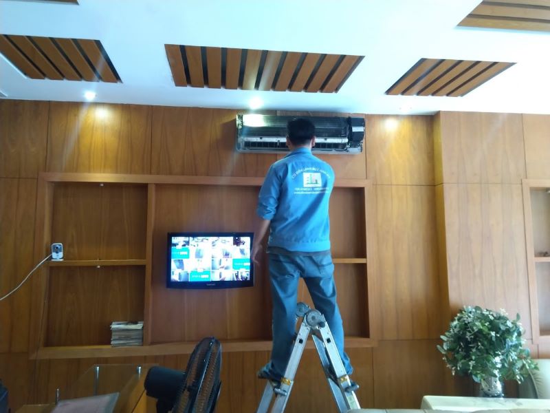 Dịch vụ sửa chữa máy lạnh cho các cửa hàng cửa hiệu, showrom Dịch vụ sửa chữa máy lạnh cho các cửa hàng cửa hiệu, showrom