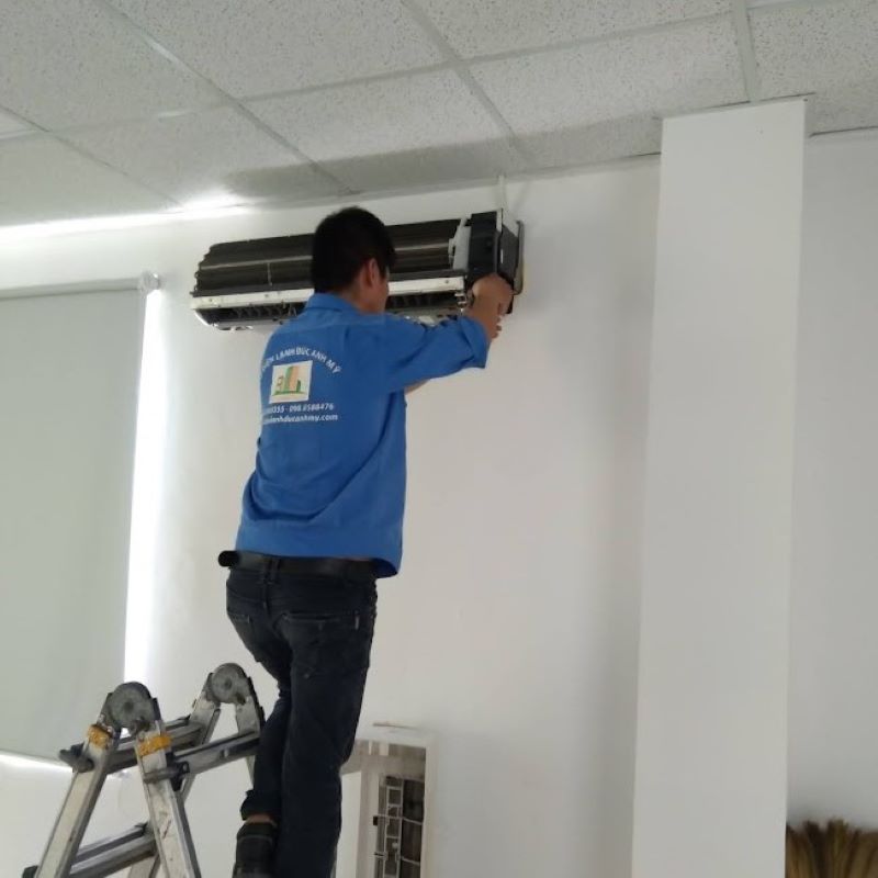 Tại sao cần vệ sinh máy lạnh Tại sao cần vệ sinh máy lạnh