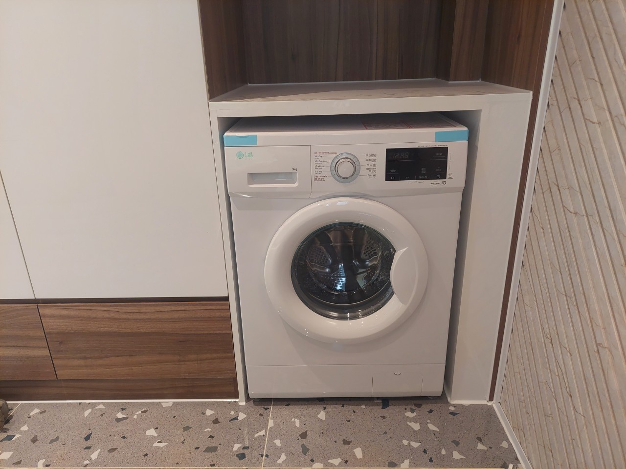 Khi bạn cần lắp đặt máy giặt tại nhà và muốn đảm bảo công việc được thực hiện một cách chuyên nghiệp, Điện Máy Đức Anh Mỹ là sự lựa chọn hoàn hảo. Khi bạn cần lắp đặt máy giặt tại nhà và muốn đảm bảo công việc được thực hiện một cách chuyên nghiệp, Điện Máy Đức Anh Mỹ là sự lựa chọn hoàn hảo.