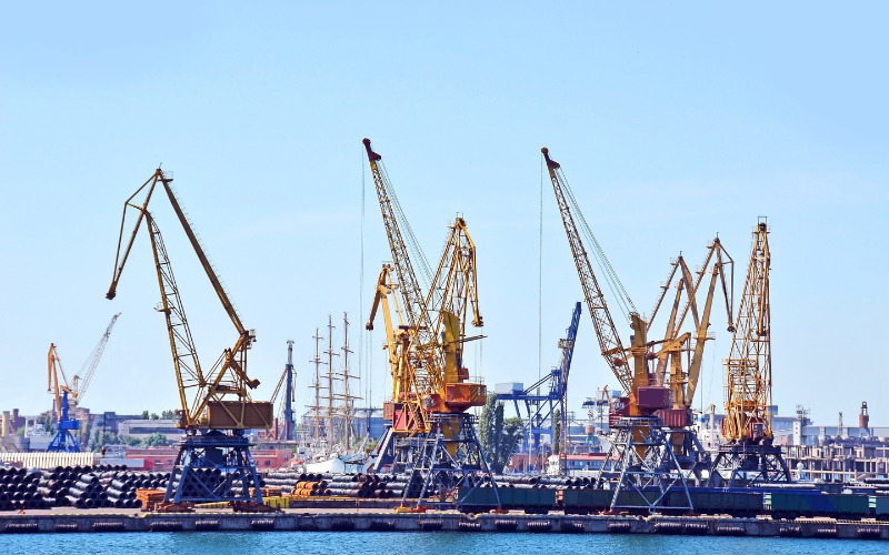 Ứng dụng của cáp thép Hàn Quốc mạ kẽm dùng cho cẩu trục ngoài trời chống gỉ sét Ứng dụng của cáp thép Hàn Quốc mạ kẽm dùng cho cẩu trục ngoài trời chống gỉ sét