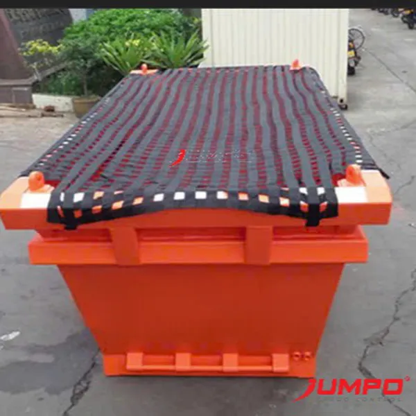 Lưới chằng hàng lớn luồn dây thừng xung quanh