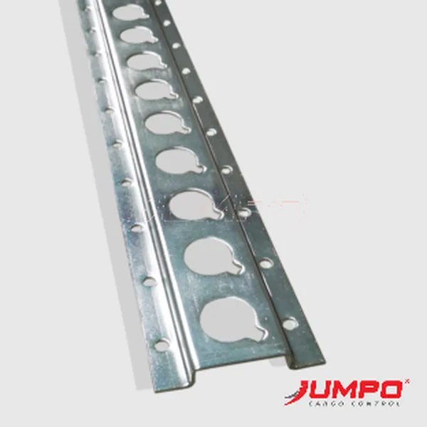 Thanh ray Q-track lắp trong thùng xe tải kho lạnh
