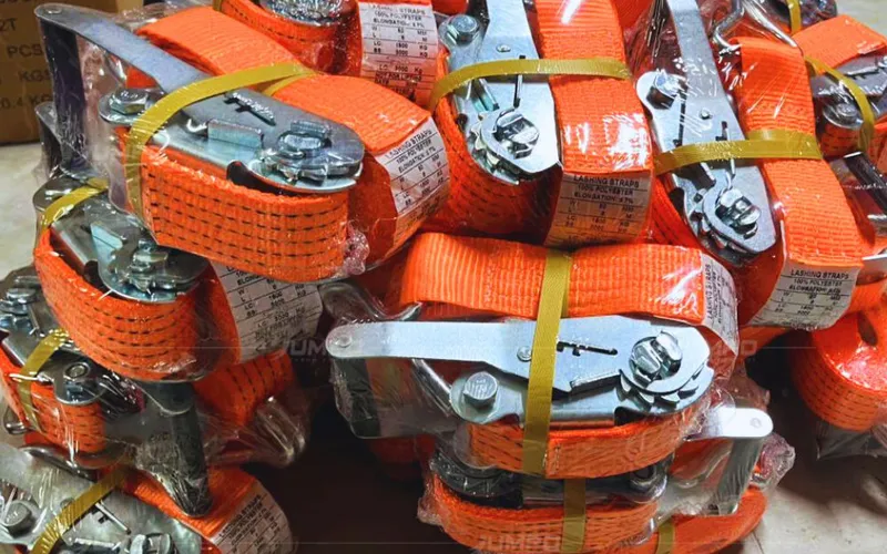 Cung cấp 500 bộ dây chằng hàng cho công ty logistics