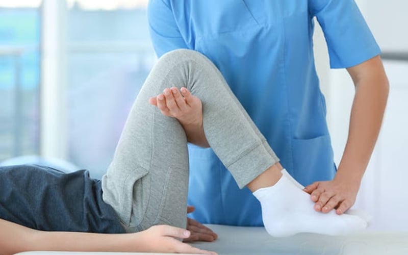 Khai giảng lớp Vật lý Trị Liệu ở Hưng Nguyên