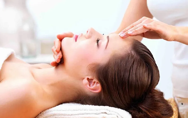 Lớp học Chăm Sóc Da tại Huyện Anh Sơn