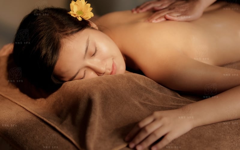 Lớp Học Massage Body tại Con Cuông