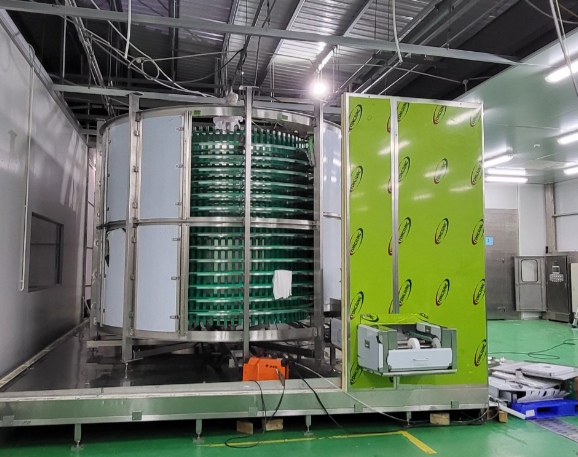 Tủ mát công nghiệp tiêu chí chất lượng và báo giá
