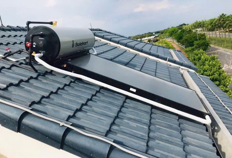 Máy nước nóng Solahart 150L, Lắp trên mái ngói An toàn, Chuyên nghiệp Máy nước nóng Solahart 150L, Lắp trên mái ngói An toàn, Chuyên nghiệp