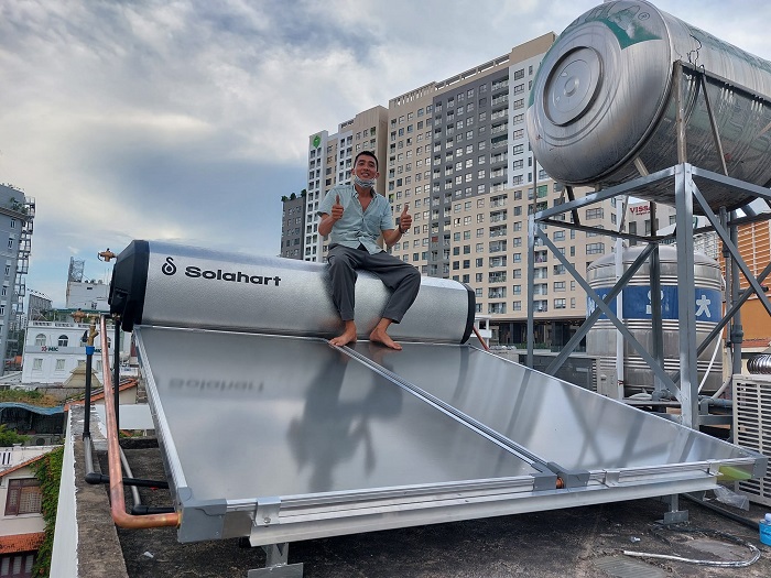 Dự án Máy nước nóng Solahart 300L cho Khách sạn tại Quận 1, TPHCM Dự án Máy nước nóng Solahart 300L cho Khách sạn tại Quận 1, TPHCM