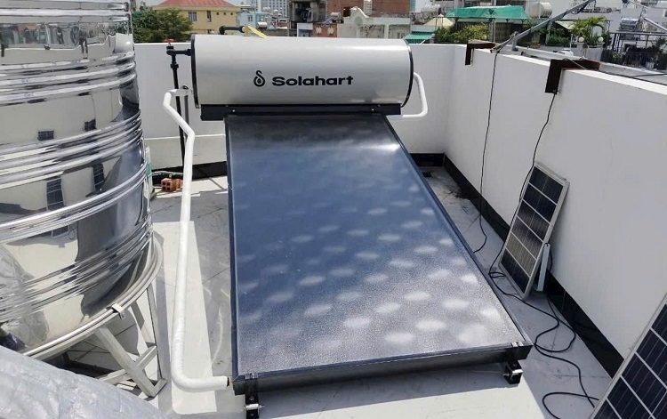 Máy Solahart 150L Sunheat lắp Mặt sàn tại Quận 7 Máy Solahart 150L Sunheat lắp Mặt sàn tại Quận 7