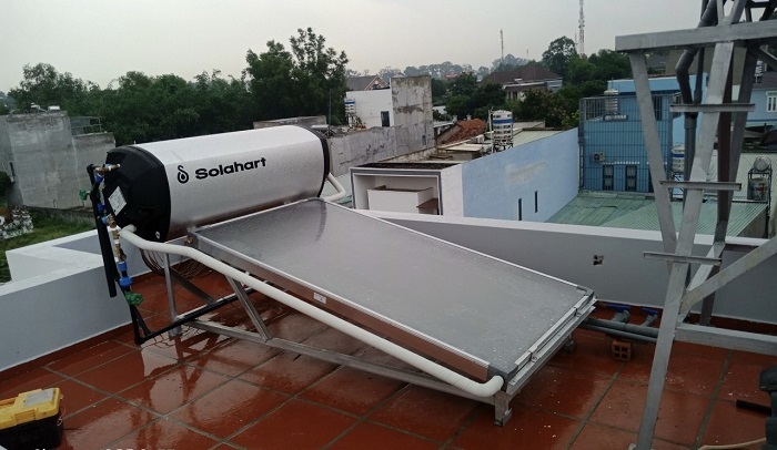 Máy nước nóng năng lượng mặt trời nhập khẩu Solahart 180L Máy nước nóng năng lượng mặt trời nhập khẩu Solahart 180L
