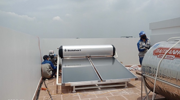 Máy nước nóng năng lượng mặt trời nhập khẩu Solahart 300L Máy nước nóng năng lượng mặt trời nhập khẩu Solahart 300L