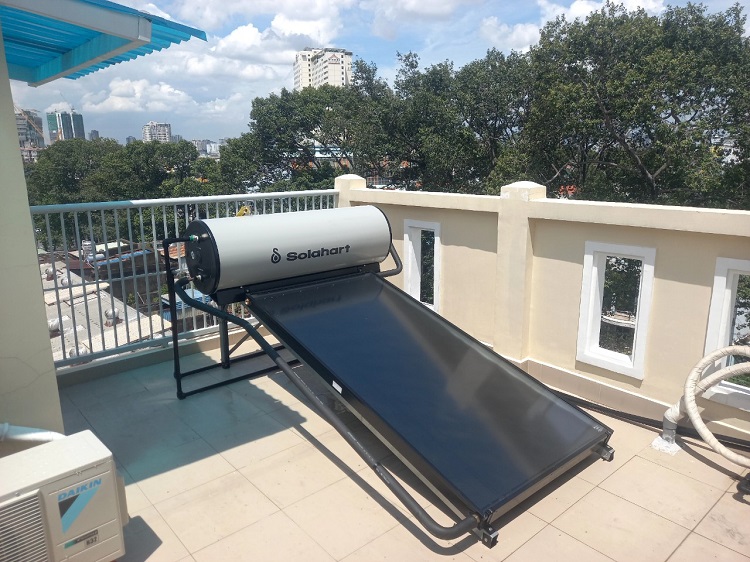 Máy nước nóng Solahart 150L - Tấm phẳng bán chạy hiện nay Máy nước nóng Solahart 150L - Tấm phẳng bán chạy hiện nay