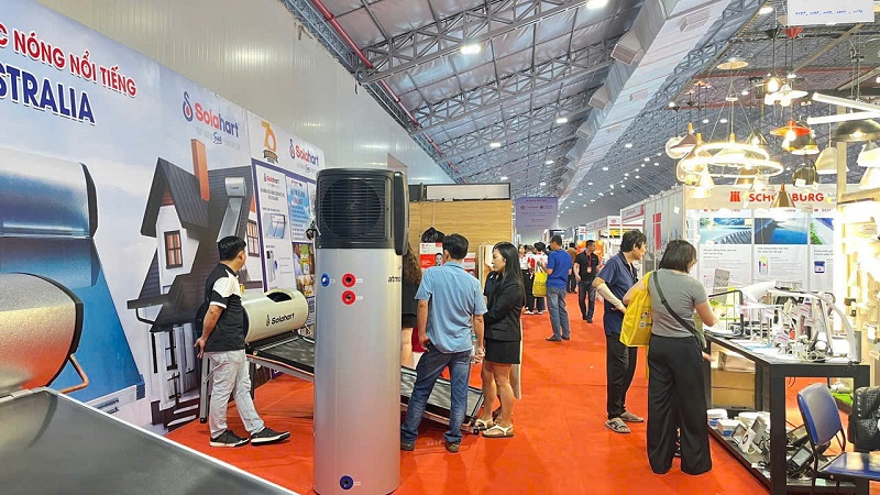 Gian hàng Máy nước nóng mặt trời Chịu áp Gian hàng Máy nước nóng mặt trời Chịu áp