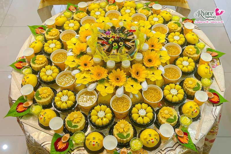 Mâm cúng thôi nôi trọn gói tại Riore Healthcare có gì đặc biệt