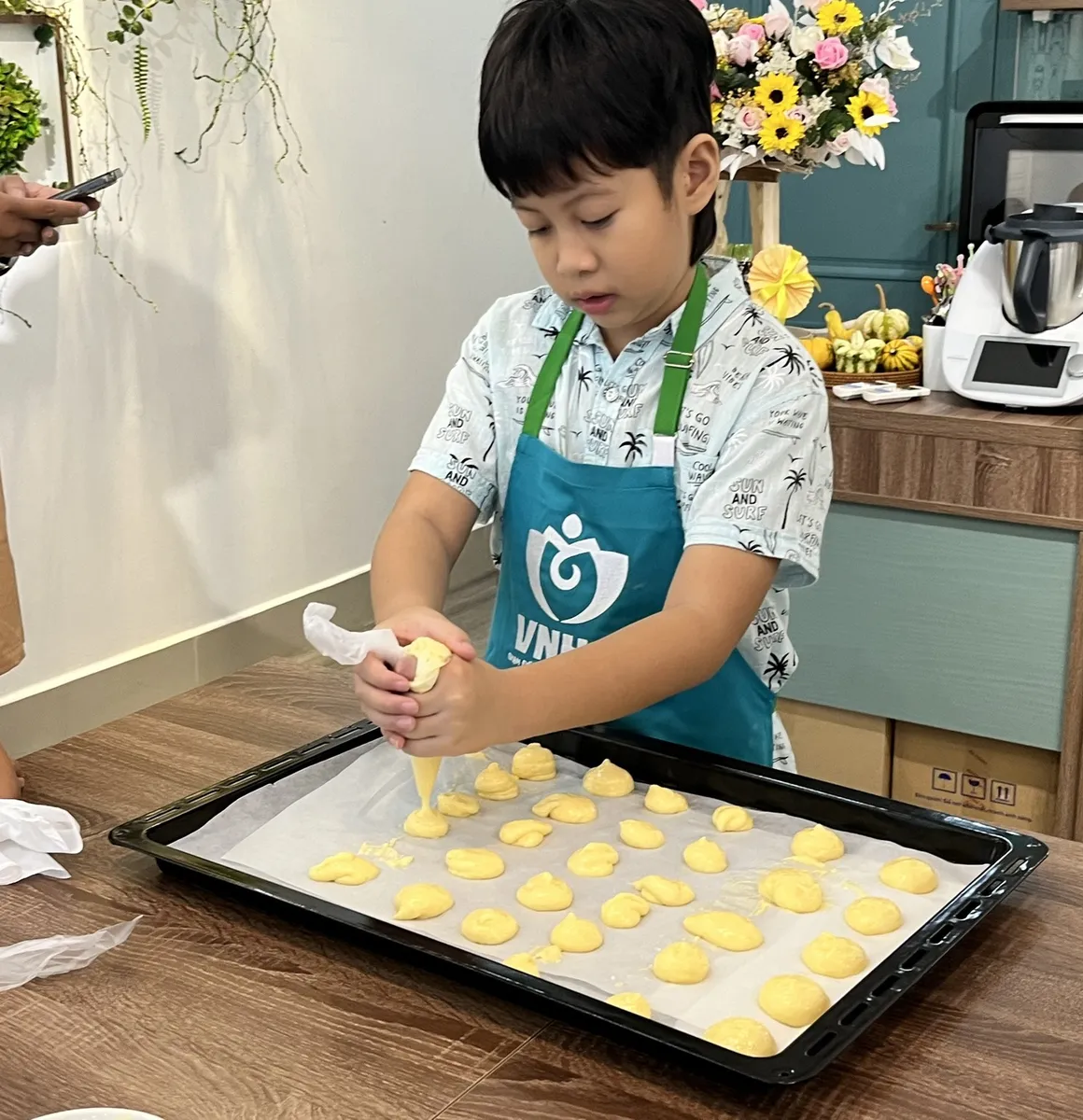 CHEF NHÍ ẨM THỰC BỐN PHƯƠNG