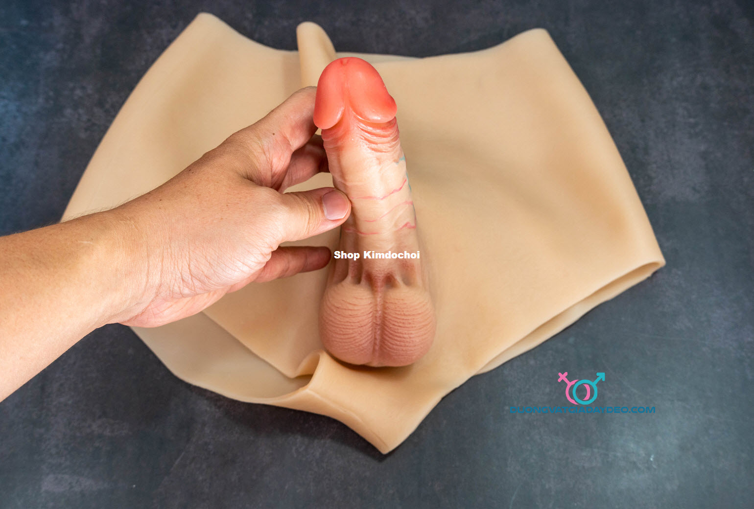 dương vật giả liền quần đặc ruột dương vật giả liền quần đặc ruột