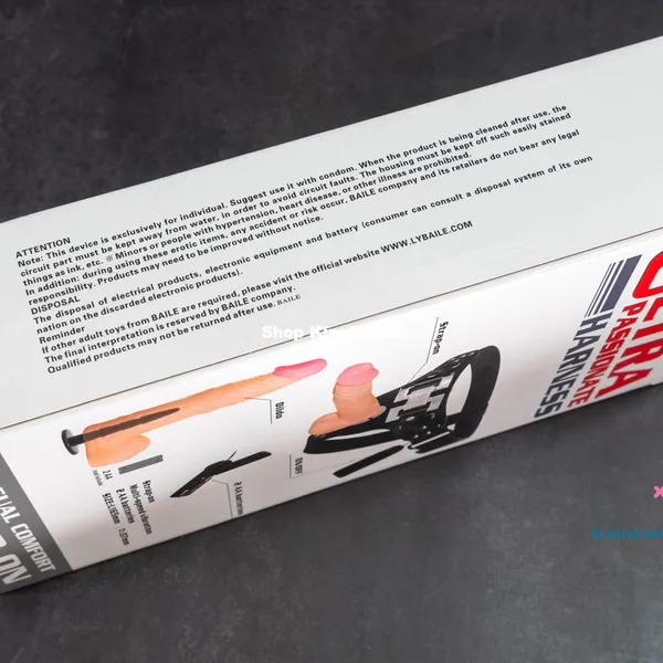 Dương vật giả dây đeo có rung - khám phá sự hưng phấn