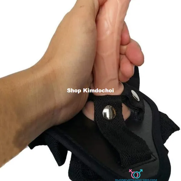 Trải nghiệm mới lạ với dương vật giả mini cho les chỉ 11cm