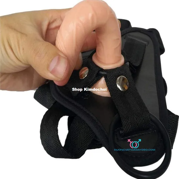 Trải nghiệm mới lạ với dương vật giả mini cho les chỉ 11cm