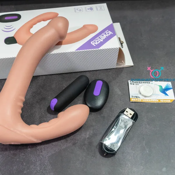 Làm Thế Nào Dương Vật Giả 2 Đầu Có Rung Thay Đổi Đời Sống Tình Dục?