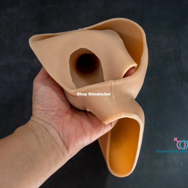 Dương vật giả liền quần rỗng ruột cho nam - Bí mật để cải thiện đời sống tình dục 