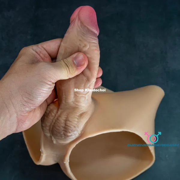 Dương vật giả liền quần rỗng ruột cho nam - Bí mật để cải thiện đời sống tình dục 