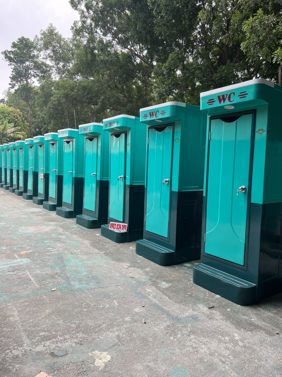 nhà vệ sinh di động