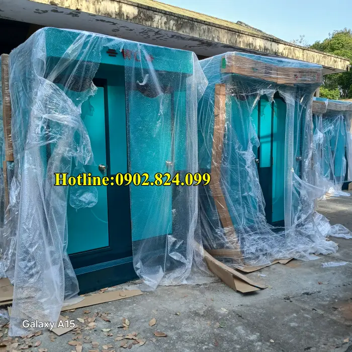 be-tu-hoai-composite-chiu-luc-toilet-di-dong-lap-tai-ba-ria-vung-tau