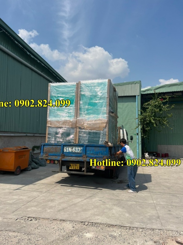 gia nha ve sinh di dong