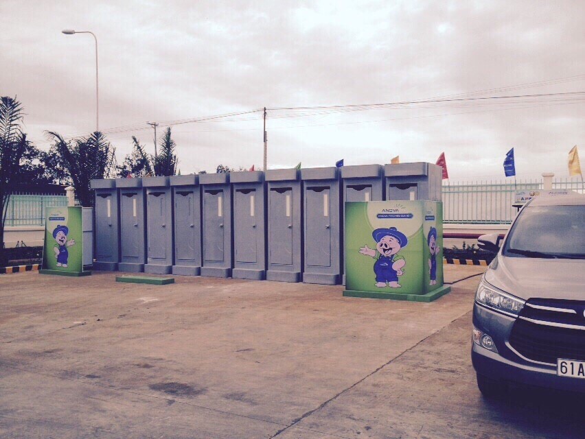 cho thuê nhà vệ sinh di động bình dương