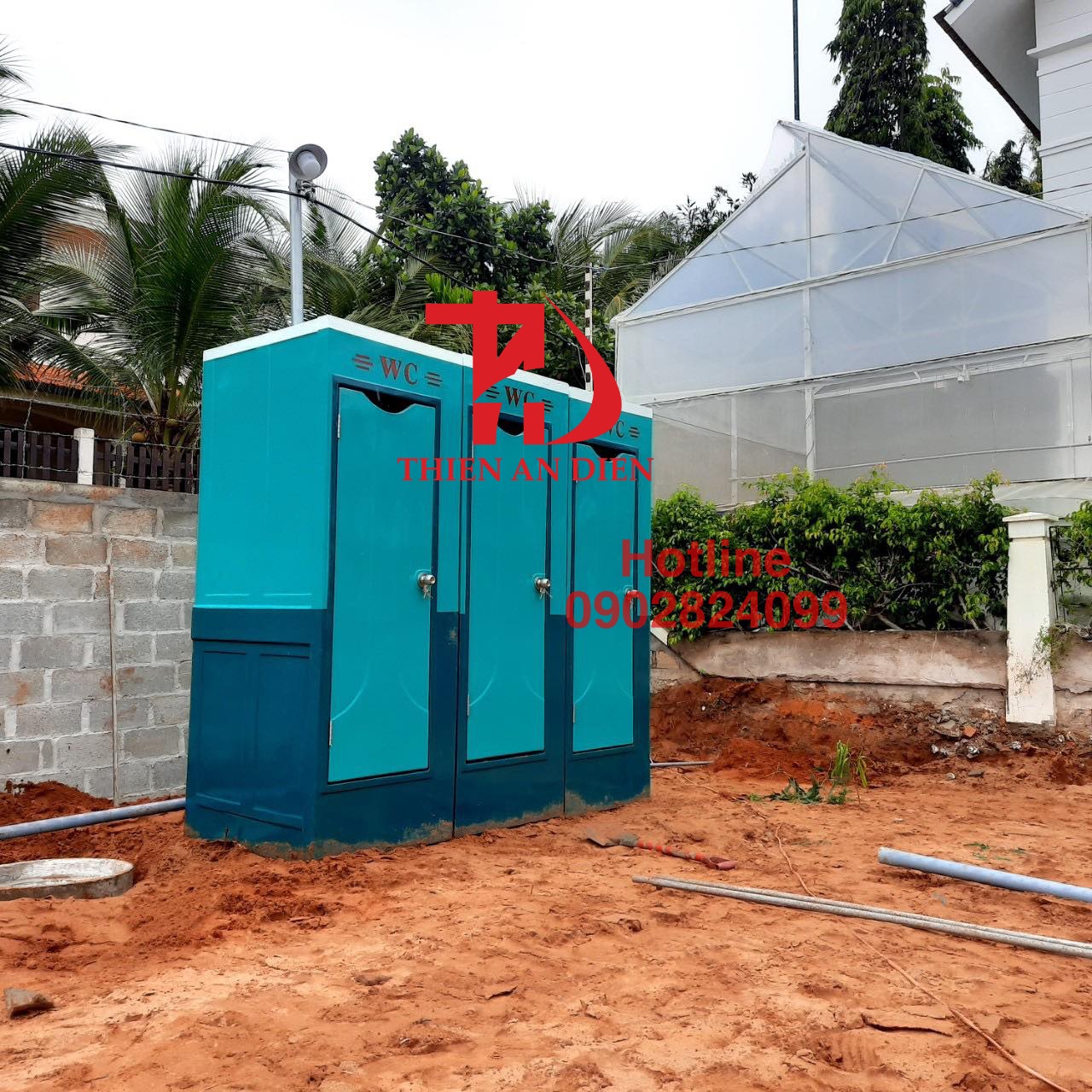 bán nhà vệ sinh composite