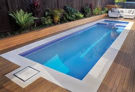 bọc phủ composite bể bơi