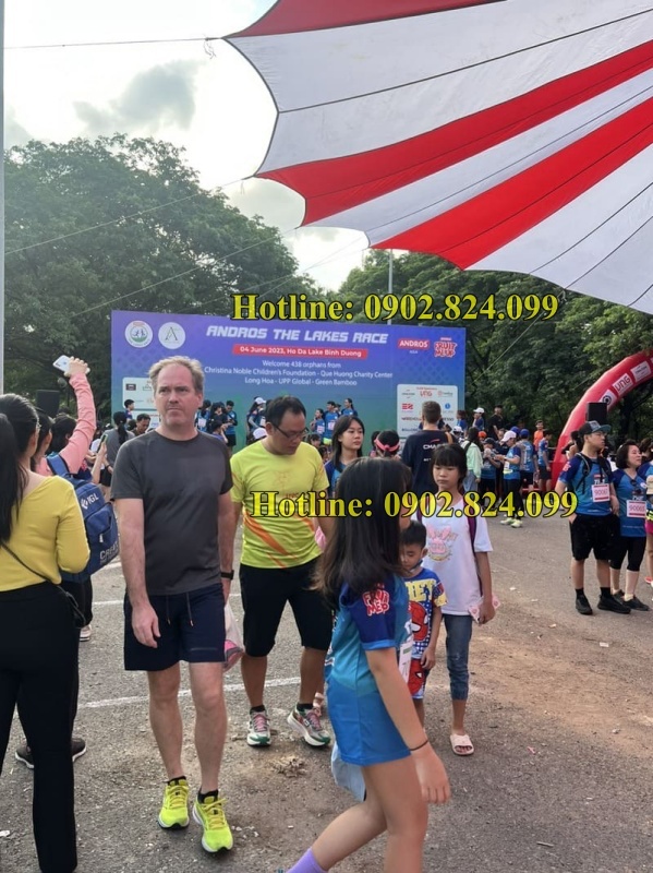 cho thuê nhà vệ sinh composite