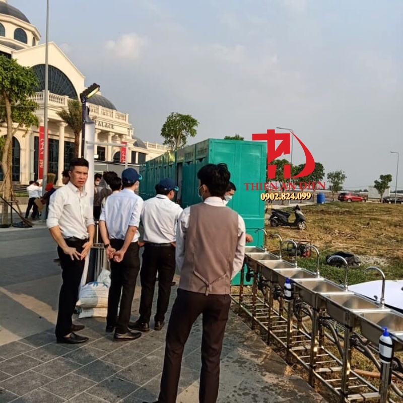 cho thuê nhà vệ sinh công nghiệp