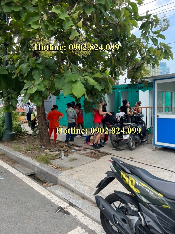 giá thuê nhà vệ sinh di động