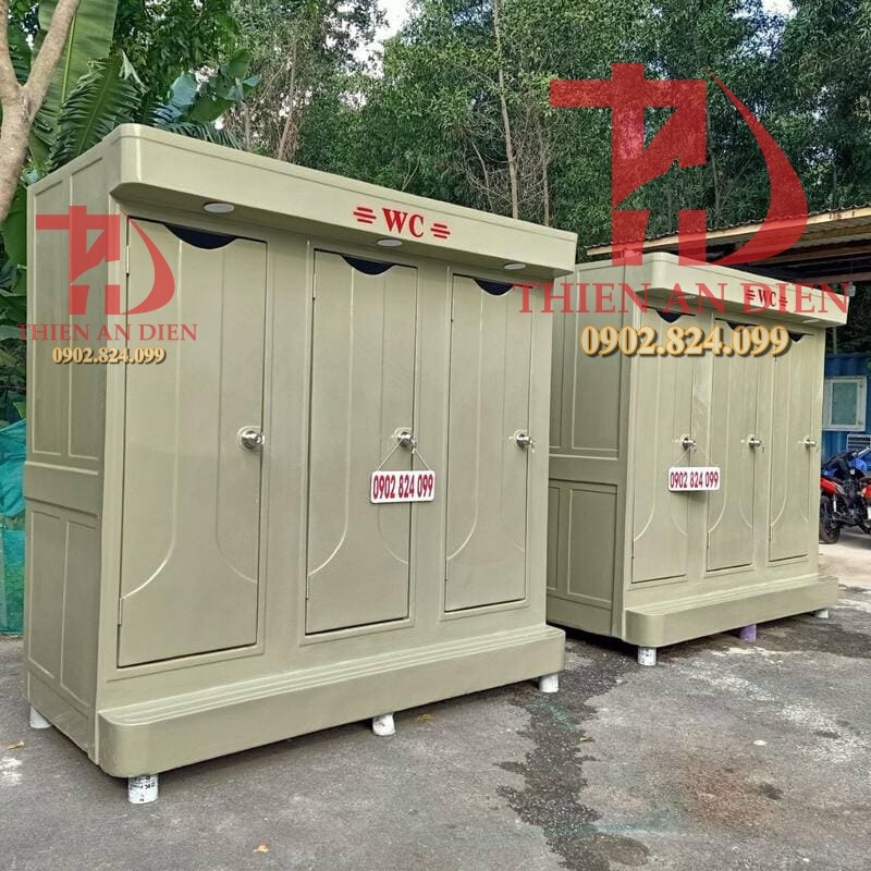 nhà vệ sinh ba buồng