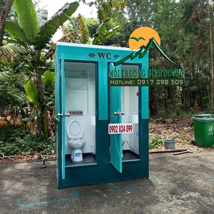 nhà vệ sinh composite