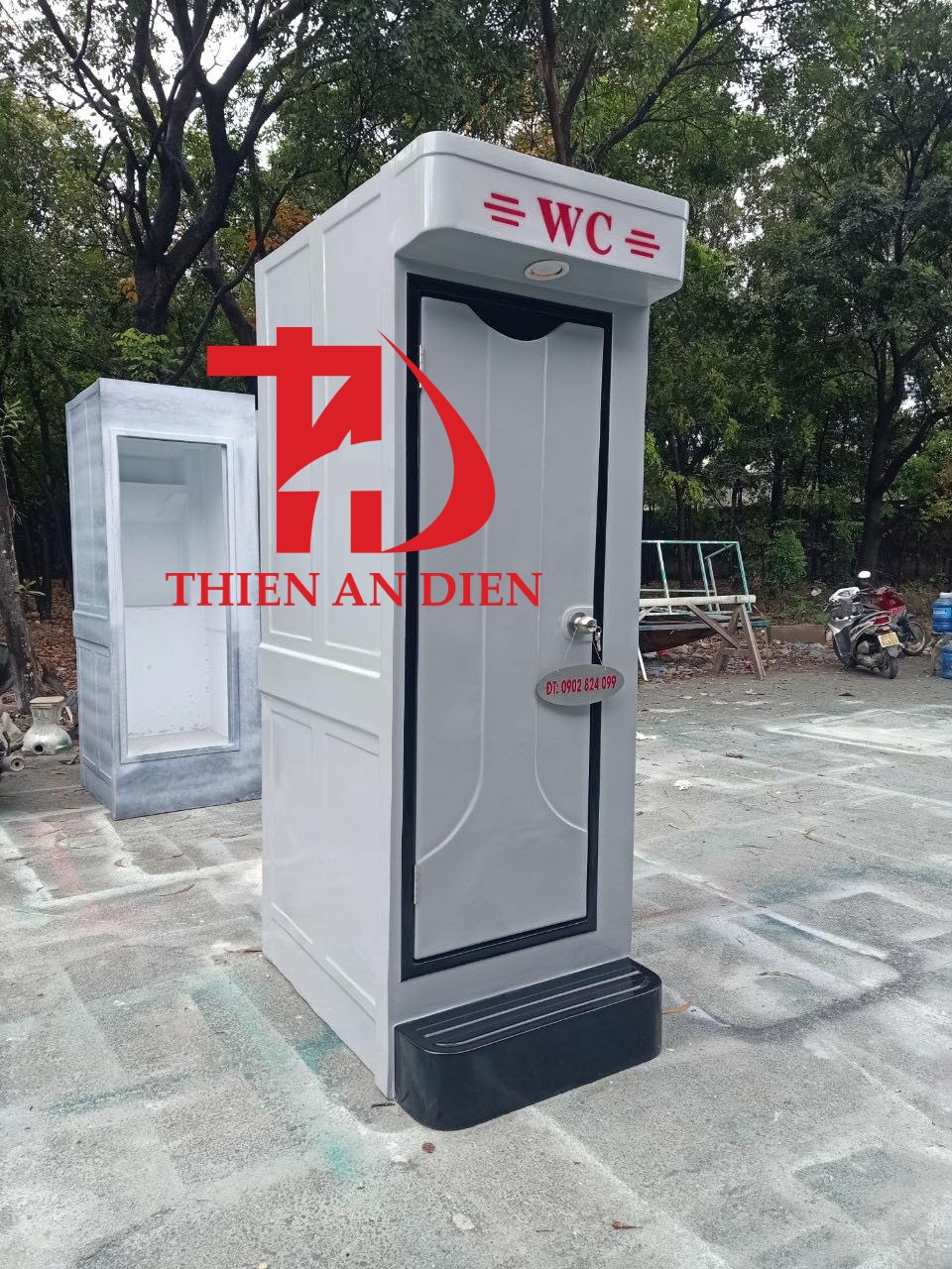 Nhà vệ sinh composite