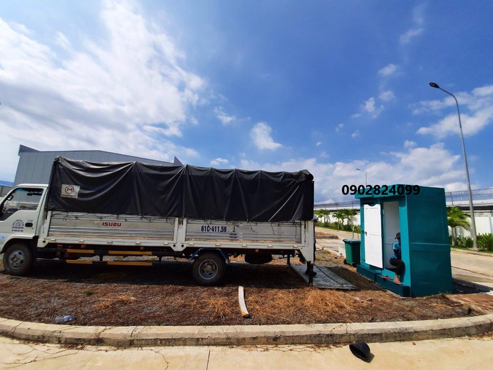 nhà vệ sinh di động