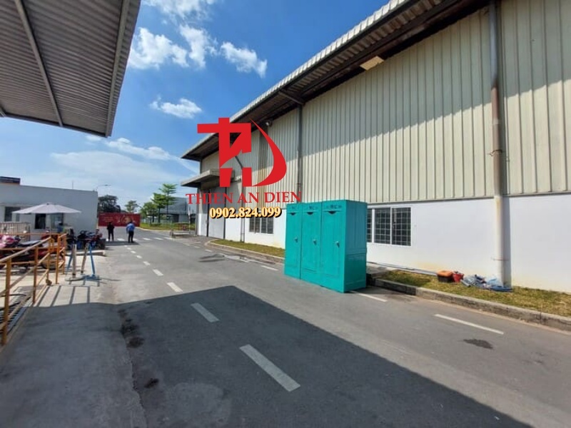 nhà vệ sinh di động giá bao nhiêu