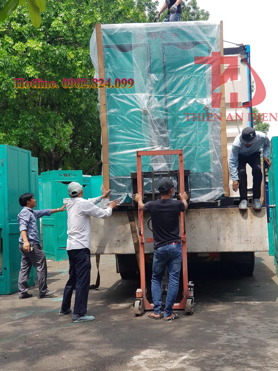 nhà vệ sinh di động giá rẻ