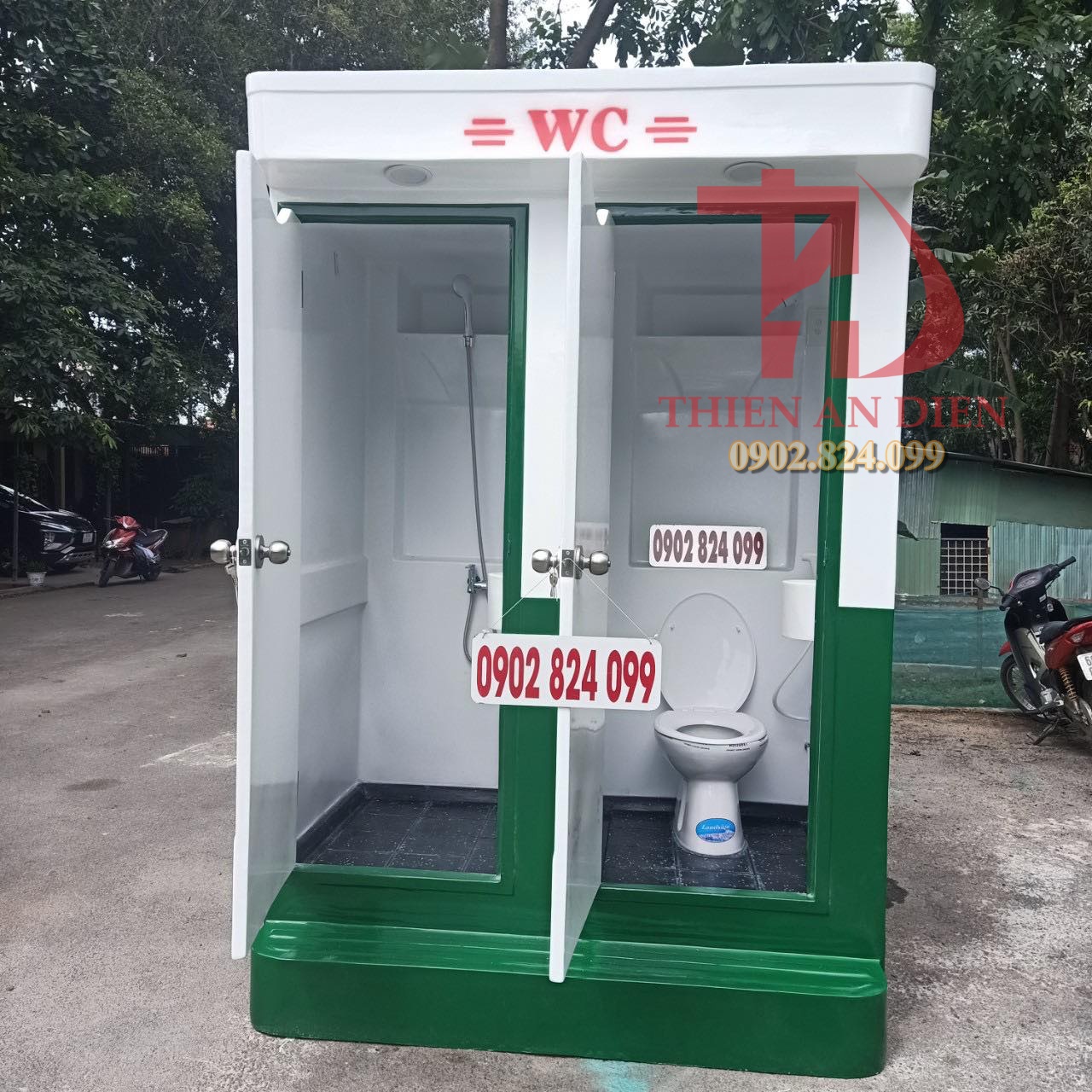nhà vệ sinh di động hai buồng