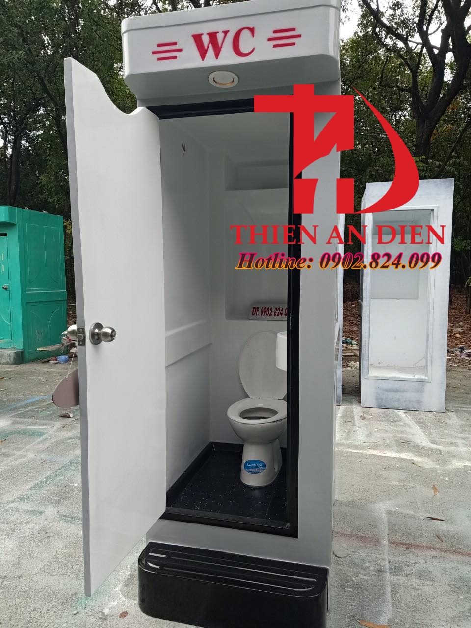 thuê nhà vệ sinh composite